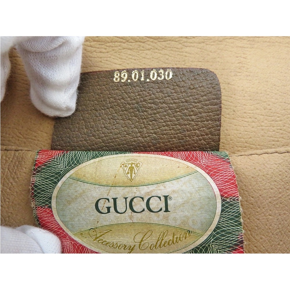 Gucci Tan and Brown GG Monogram Clutch - Picture 15 of 16